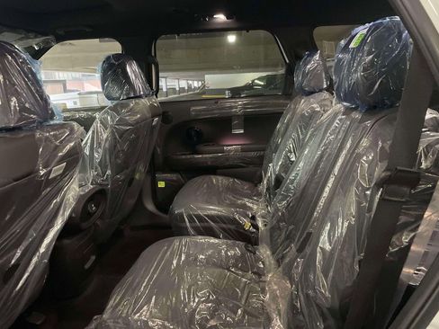 New 2026 Hyundai Palisade Calligraphy image 11