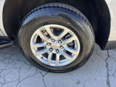 Used 2024 Chevrolet Tahoe LT image 11