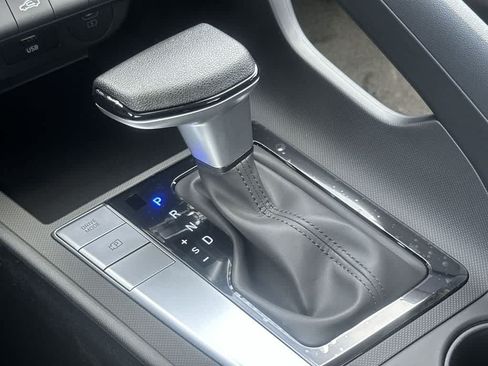New 2026 Hyundai Elantra SE FWD image 28