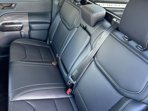 New 2026 Ford Maverick Lobo image 11