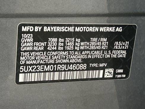 Used 2024 BMW X7 xDrive40i w/ Executive Package AWD/4WD image 34