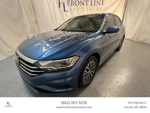 Used 2019 Volkswagen Jetta SE FWD image 3