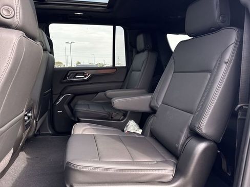 New 2026 GMC Yukon XL Denali w/ Sun & Power Step Package image 23