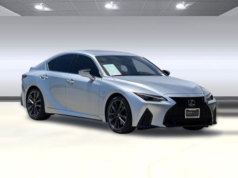 Used 2021 Lexus IS 350 F Sport RWD image 6