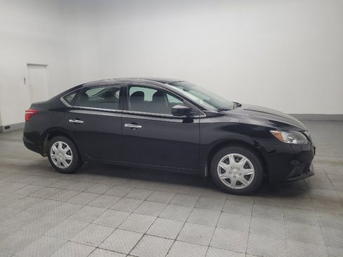 Used 2017 Nissan Sentra S image 11