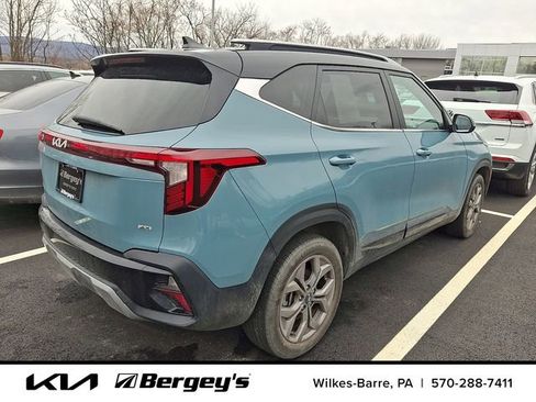 Certified 2024 Kia Seltos S image 5