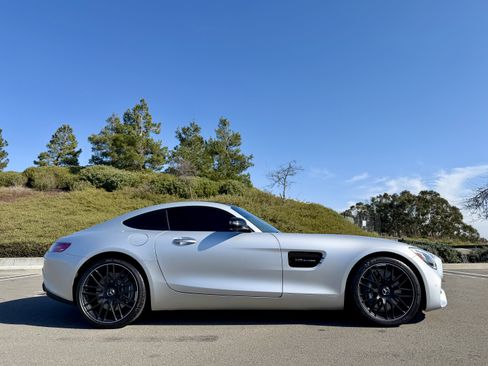 Used 2018 Mercedes-Benz AMG GT Coupe image 8