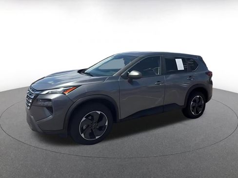 Used 2025 Nissan Rogue SV AWD/4WD image 8