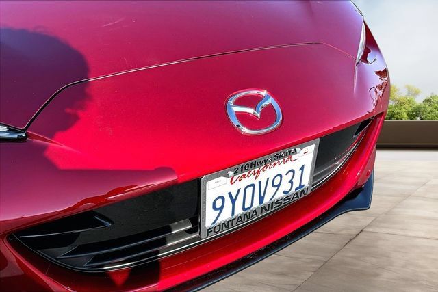 Used 2025 MAZDA MX-5 Miata RF Club w/ Weather Package RWD image 29