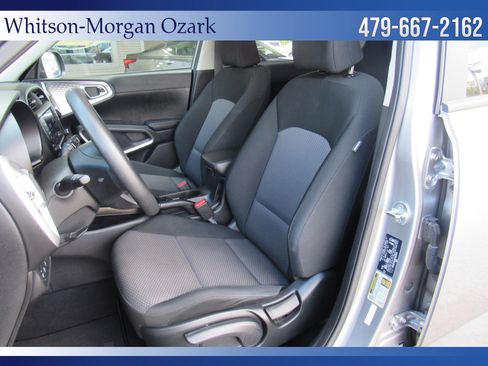 Used 2023 Kia Soul LX w/ Option Group 015 image 17