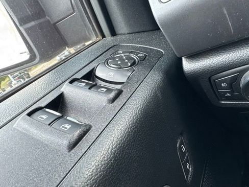 Used 2020 Ford F150 XLT w/ Equipment Group 302A Luxury AWD/4WD image 26