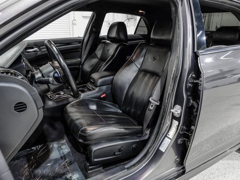 Used 2017 Chrysler 300 S w/ S Model Appearance Package image 41