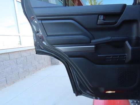 Used 2025 Toyota 4Runner TRD Off-Road image 24