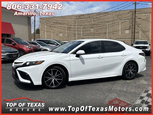 Used 2021 Toyota Camry SE FWD image 4