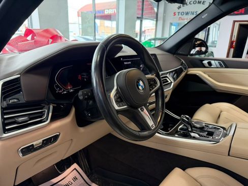 Used 2019 BMW X5 xDrive40i w/ M Sport Package image 22