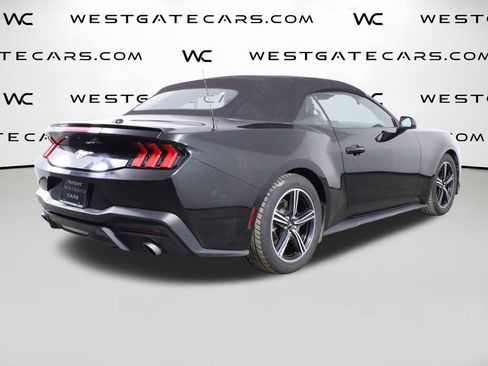 Used 2024 Ford Mustang Premium image 40