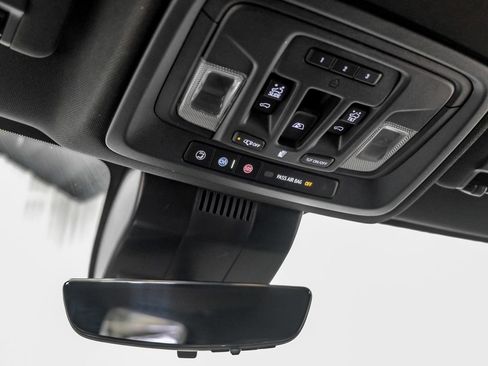 Used 2025 Chevrolet Silverado 3500 High Country w/ High Country Premium Package AWD/4WD image 23