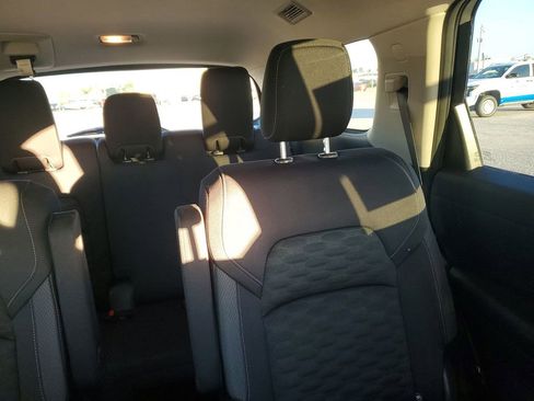 Used 2022 Nissan Pathfinder SV w/ SV Premium Package image 14