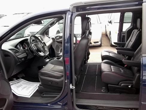 Used 2013 Dodge Grand Caravan R/T w/ Safety Sphere Group FWD image 7