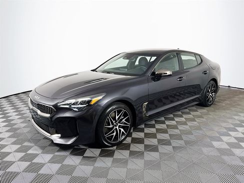 Certified 2022 Kia Stinger GT-Line image 1