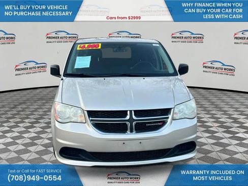 Used 2012 Dodge Grand Caravan SE image 2
