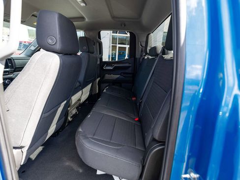 Used 2023 GMC Sierra 1500 Elevation image 25