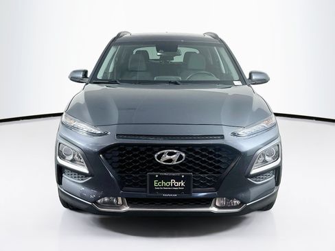 Used 2019 Hyundai Kona SEL w/ SEL Tech Package 02 FWD image 2