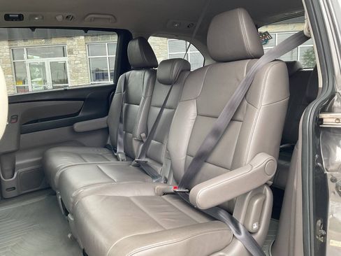 Used 2016 Honda Odyssey EX-L image 30