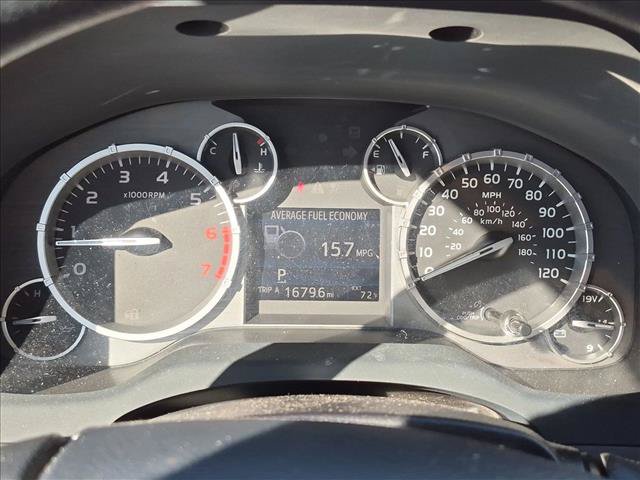 Used 2015 Toyota Tundra SR5 w/ TRD Off Road Package AWD/4WD image 9