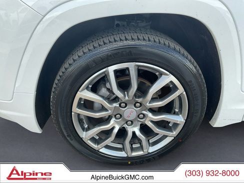 Used 2024 GMC Terrain Denali image 14