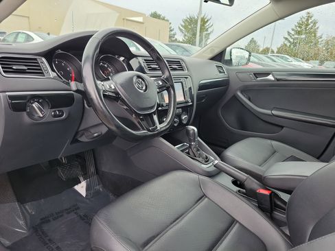 Used 2016 Volkswagen Jetta SEL w/ Lighting Package image 19