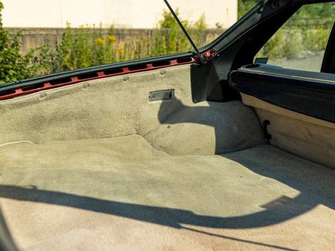 Used 1986 Porsche 944 Turbo image 67