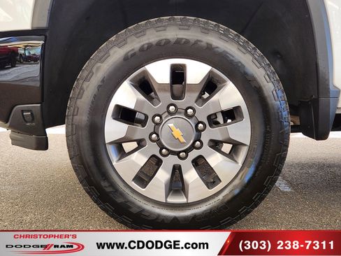 Used 2024 Chevrolet Silverado 2500 Custom w/ Custom Value Package AWD/4WD image 24