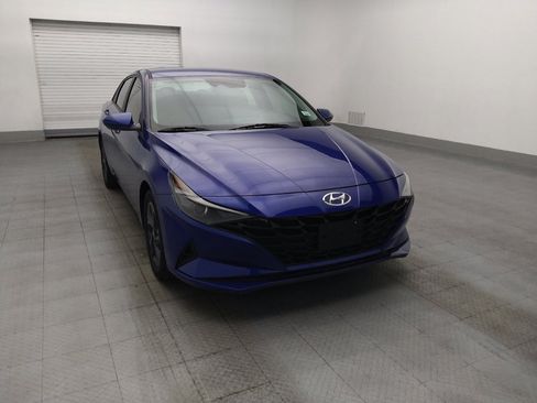 Used 2021 Hyundai Elantra SEL FWD image 14