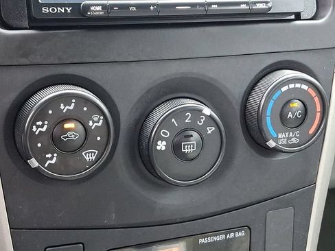 Used 2010 Toyota Corolla LE FWD image 16