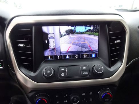 Certified 2022 GMC Acadia Denali w/ Denali Ultimate Package image 32