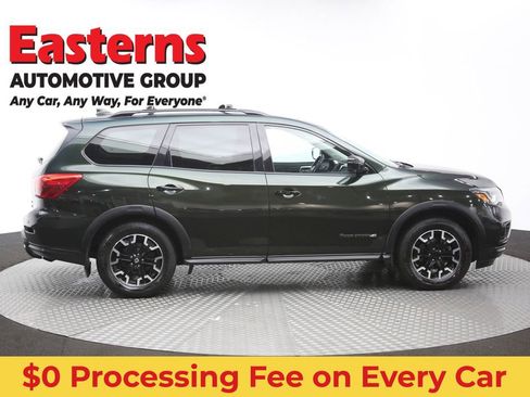 Used 2020 Nissan Pathfinder SL AWD/4WD image 49