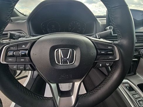 Used 2020 Honda Accord Sport image 16