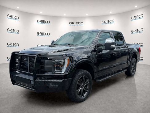 Used 2021 Ford F150 Lariat w/ Equipment Group 502A High AWD/4WD image 3