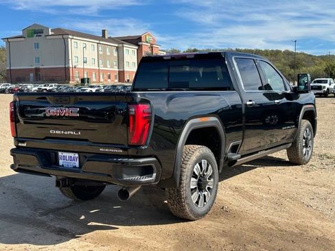 New 2026 GMC Sierra 2500 Denali w/ Denali Reserve Package AWD/4WD image 5