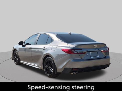 Certified 2025 Toyota Camry SE FWD image 9