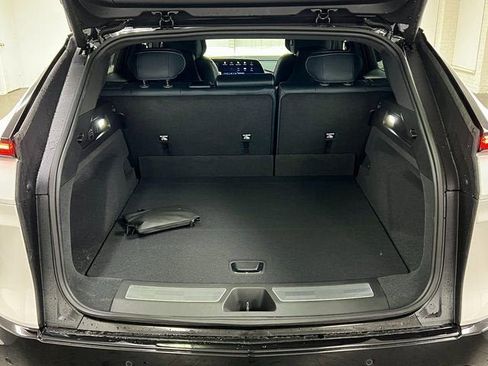 New 2025 Cadillac Lyriq Sport w/ Nappa Leather Package image 18