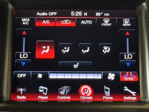 Used 2014 Dodge Charger SXT RWD image 18