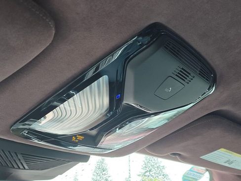 Used 2023 BMW XM AWD/4WD image 35