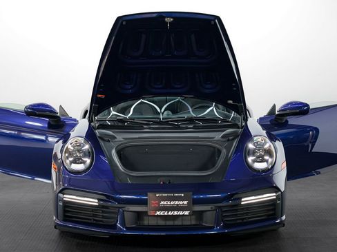 Used 2022 Porsche 911 Turbo image 14