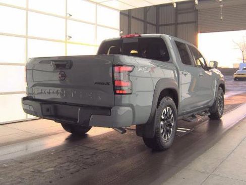 Used 2024 Nissan Frontier Pro-X image 3