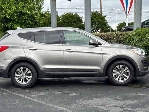 Used 2016 Hyundai Santa Fe Sport AWD/4WD image 3