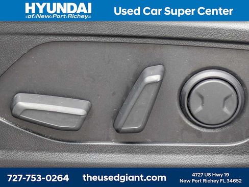 Used 2024 Hyundai Santa Cruz SEL FWD image 20