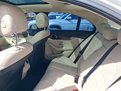 Used 2018 Mercedes-Benz C 300 Sedan image 23