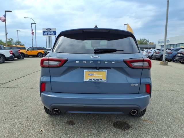 Certified 2024 Ford Escape ST-Line AWD/4WD image 6